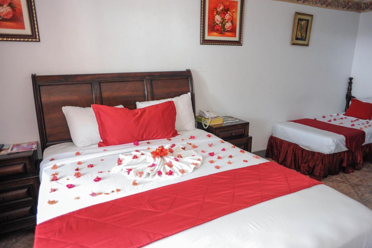 Glorianna Hotel Montego Bay Zewnętrze zdjęcie