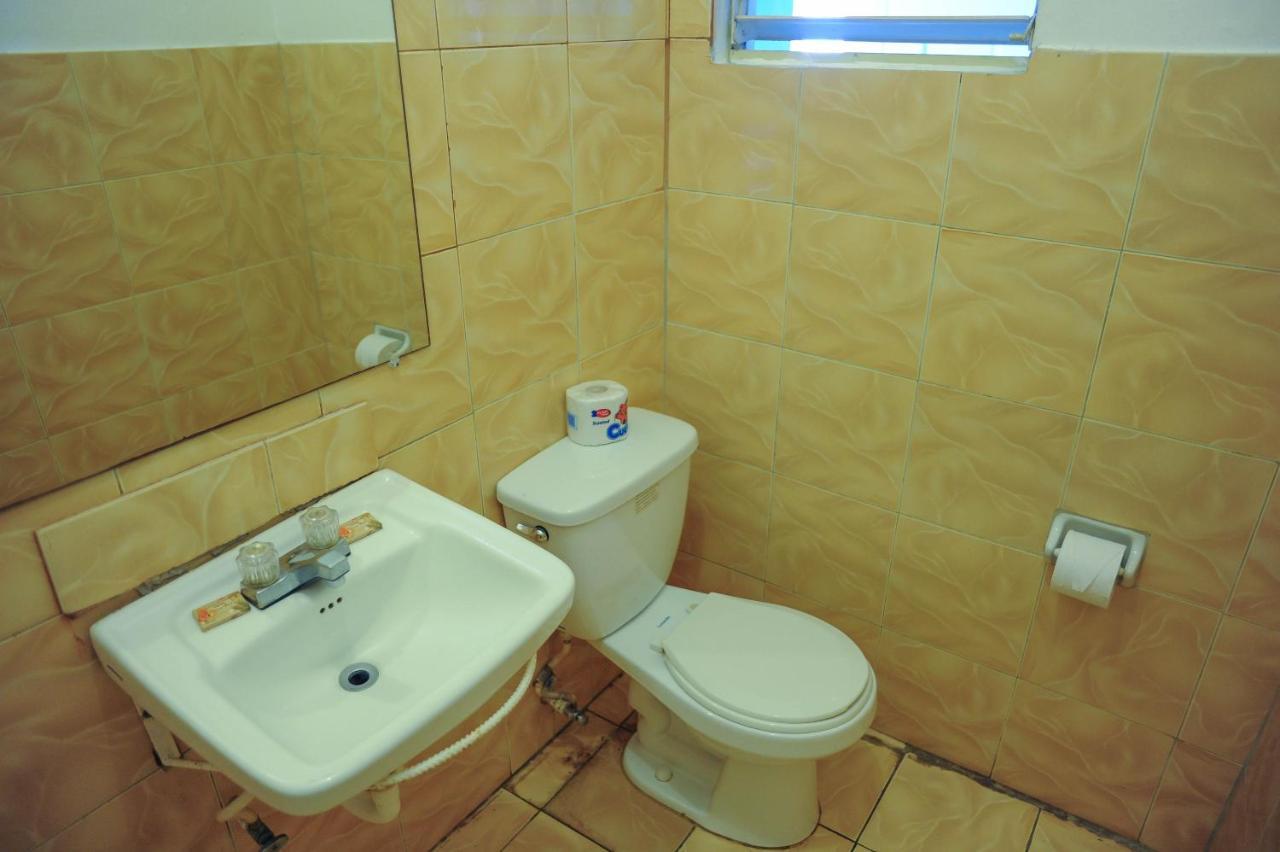 Glorianna Hotel Montego Bay Zewnętrze zdjęcie
