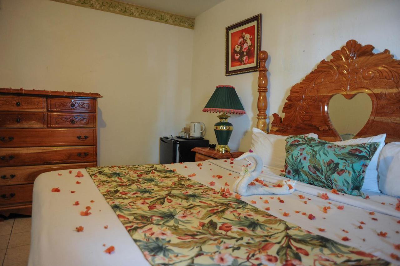 Glorianna Hotel Montego Bay Zewnętrze zdjęcie